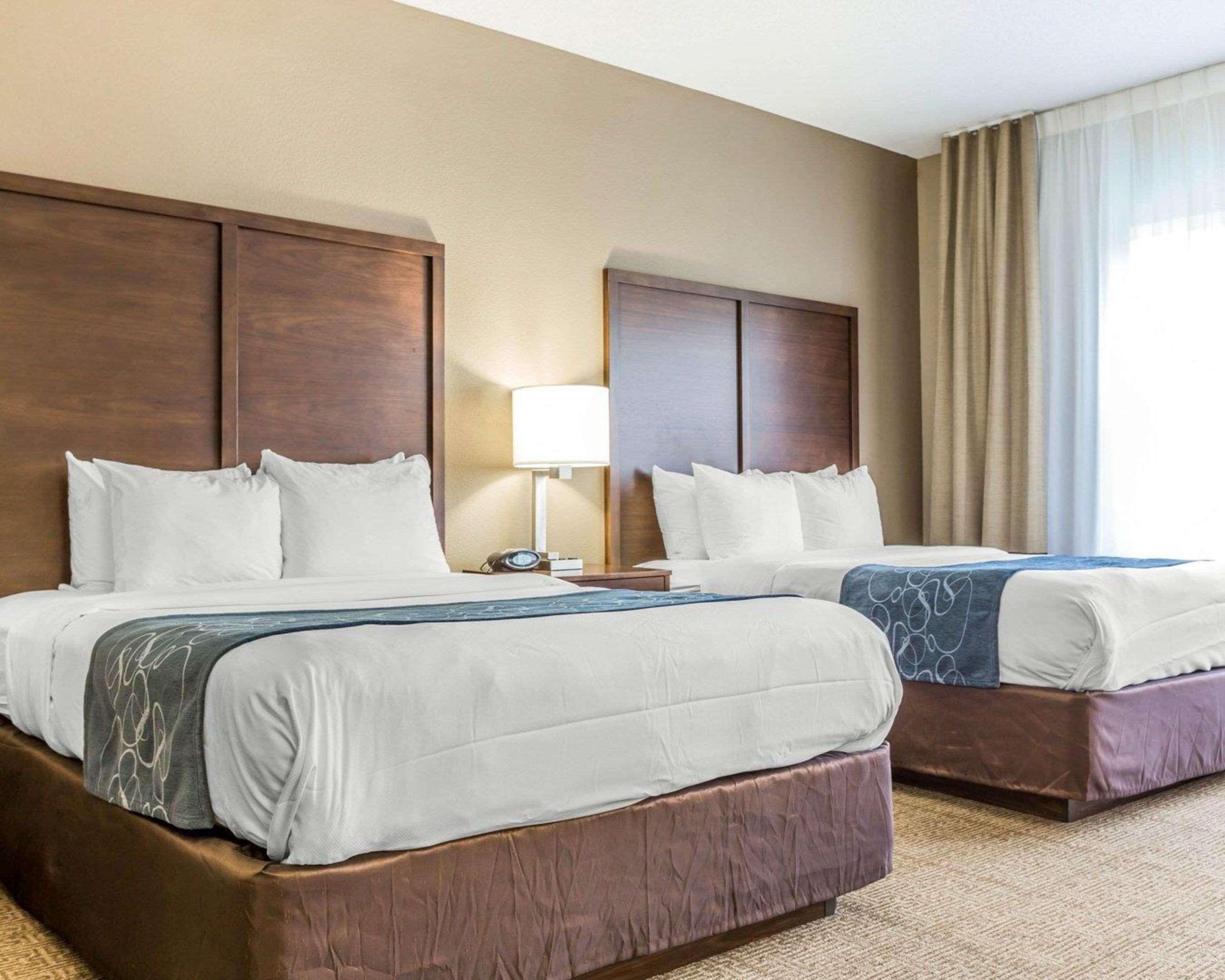 Comfort Suites At Isle Of Palms Connector Mount Pleasant Bagian luar foto
