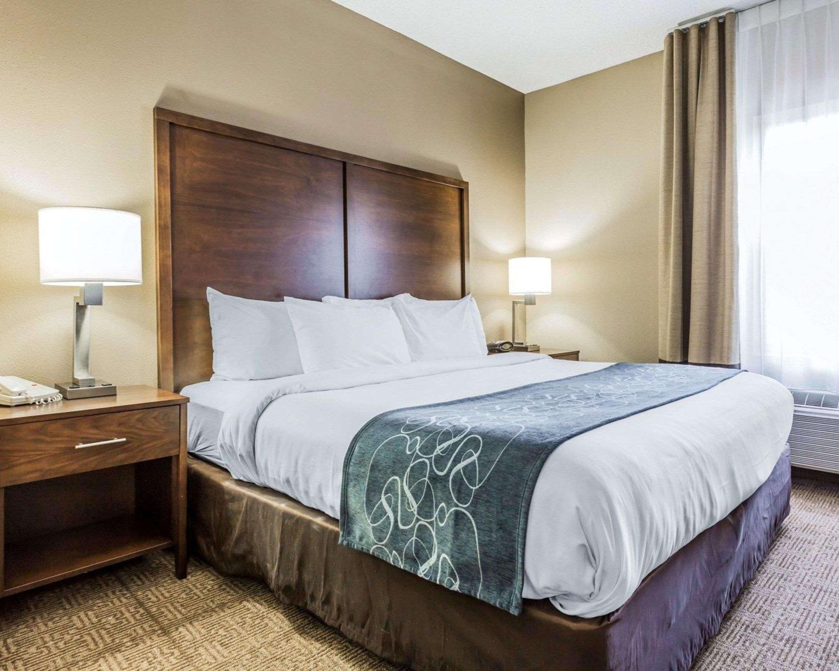 Comfort Suites At Isle Of Palms Connector Mount Pleasant Bagian luar foto