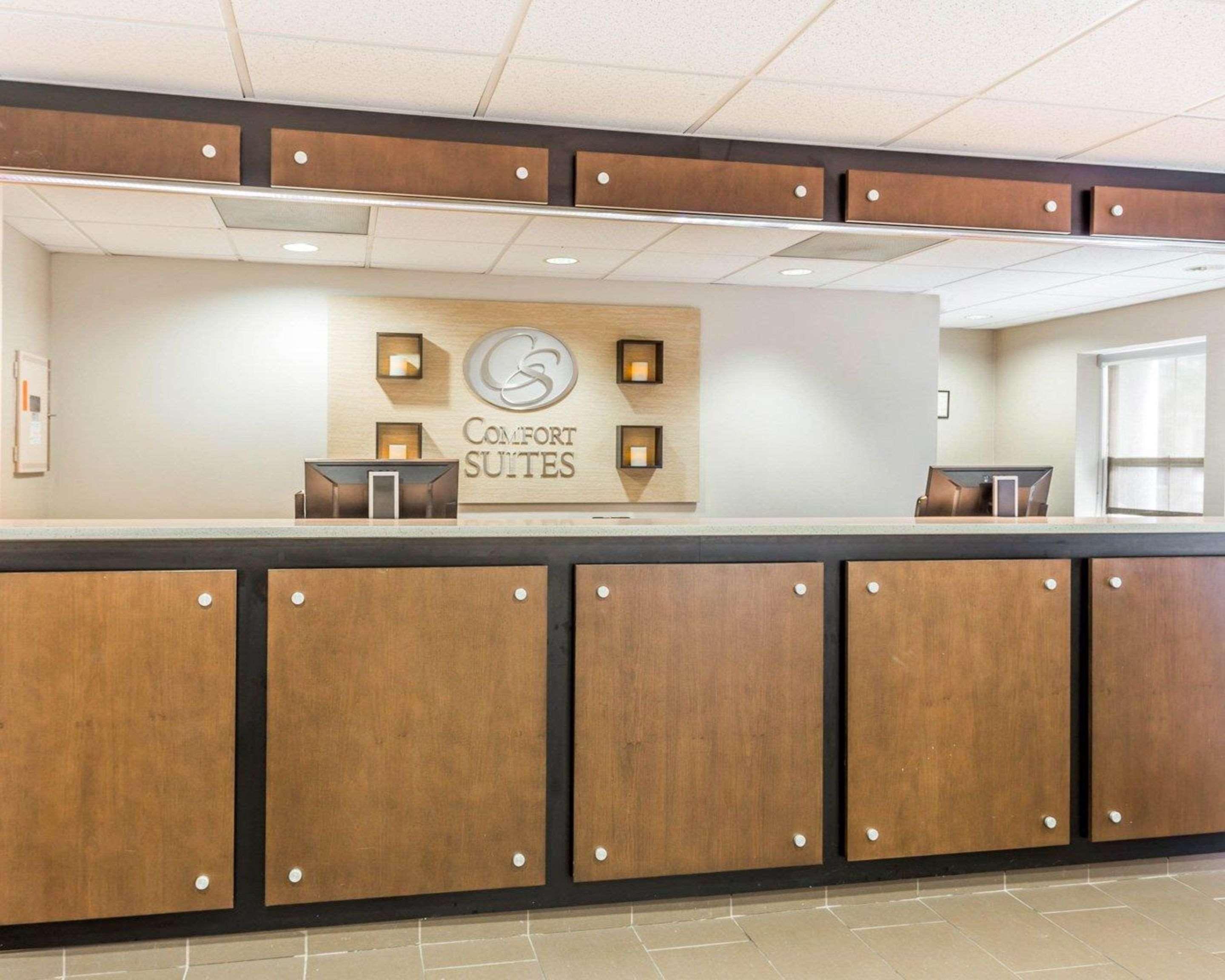 Comfort Suites At Isle Of Palms Connector Mount Pleasant Bagian luar foto