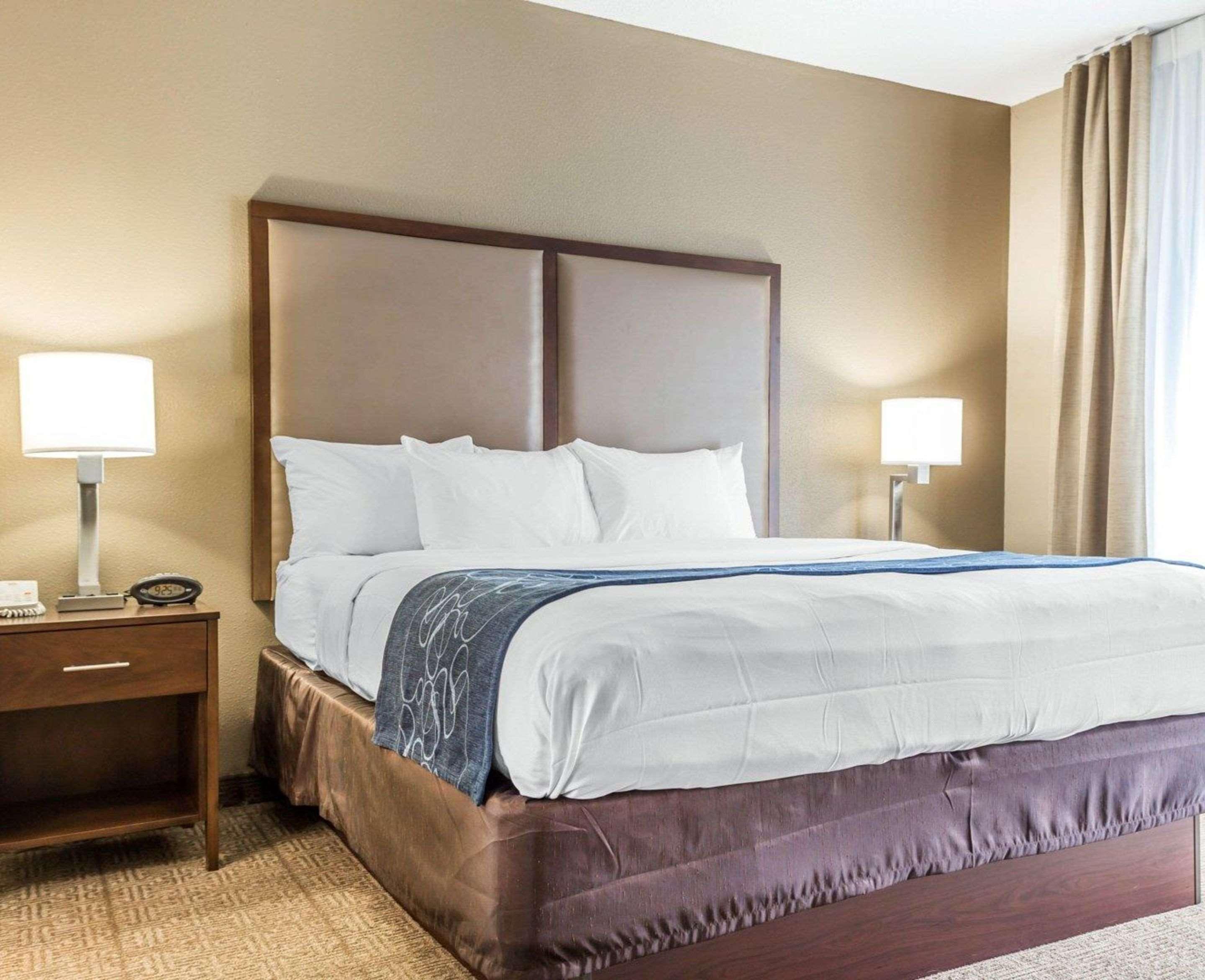 Comfort Suites At Isle Of Palms Connector Mount Pleasant Bagian luar foto
