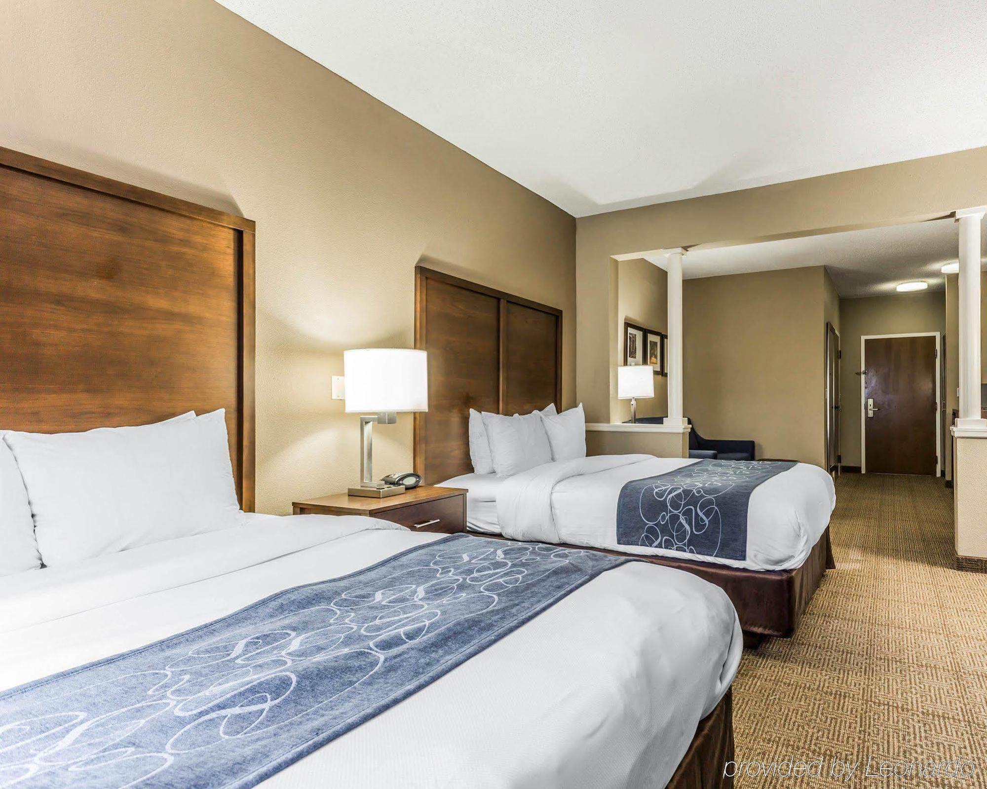 Comfort Suites At Isle Of Palms Connector Mount Pleasant Bagian luar foto